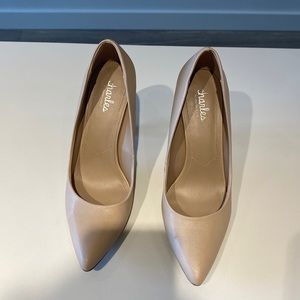 Charles David nude heels!